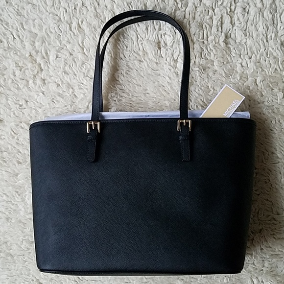 NWT Michael Kors Tote in Black Leather - Picture 5 of 5